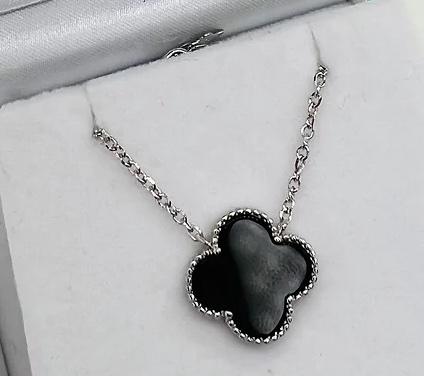 Black Single Clover Necklace